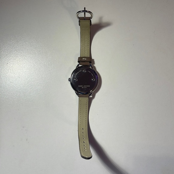 Marc Jacobs Watch - Picture 4 of 5